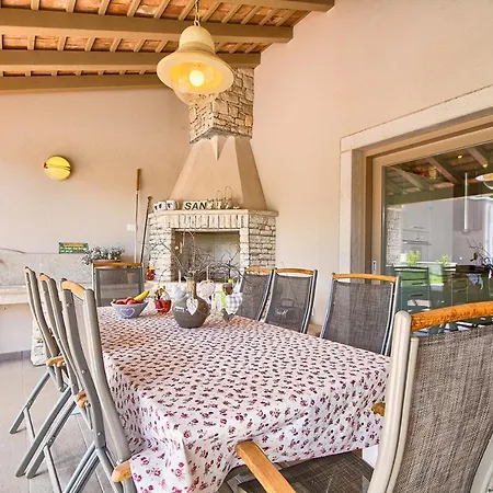 Villa Vila Martin *